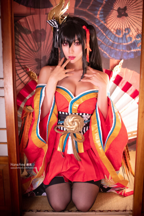 AzurLane_Taihou_official_kimono_cosplay_HaneAme_-14a92b4309a3dcf522.md.jpg