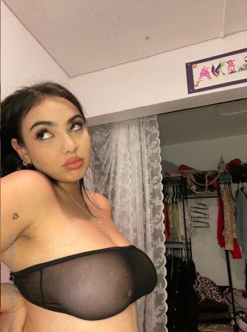emvlina / em1lina Nude Leaked Onlyfans Photo emvlina / em1lina Nude Leaked Onlyfans Photo