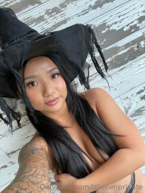 Tiiieeen Nude Leaked Onlyfans Photo Tiiieeen Nude Leaked Onlyfans Photo