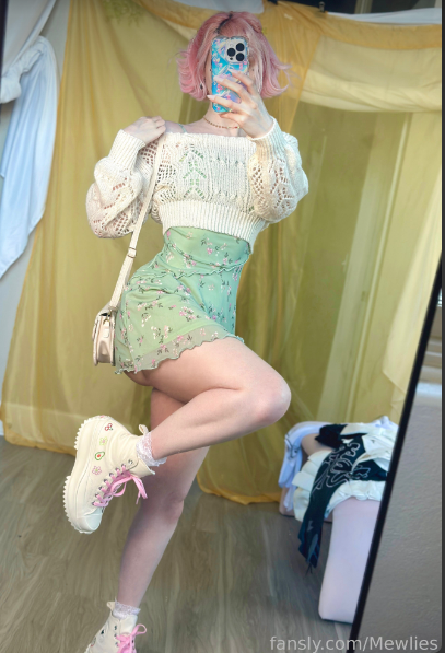 Mewlies Nude Leaked Onlyfans Photo Mewlies Nude Leaked Onlyfans Photo