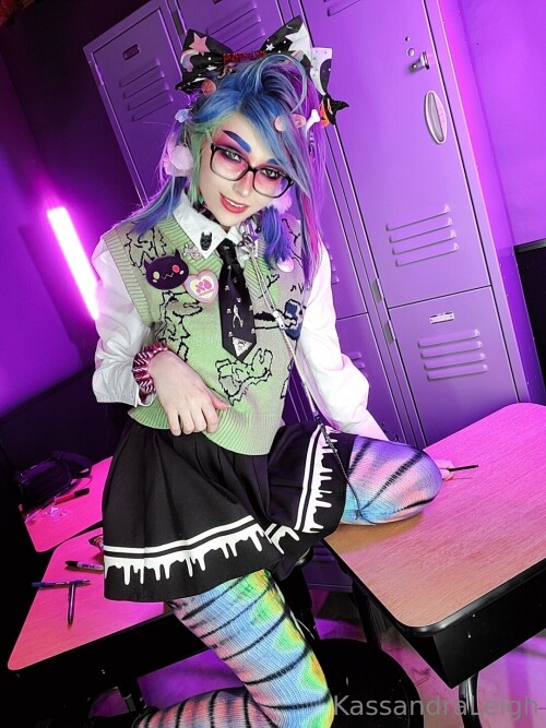 Colorful-02.jpg
