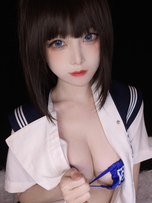 Coser-Mi-zhi-mao-qiu-Vol-28.md.jpg