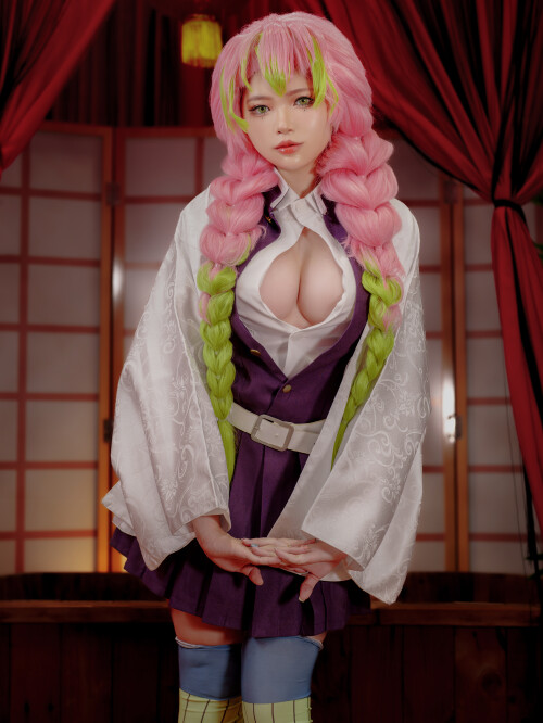 Coser-ZinieQ-Kanjori-Mitsuri-015514e967951abdead.jpg