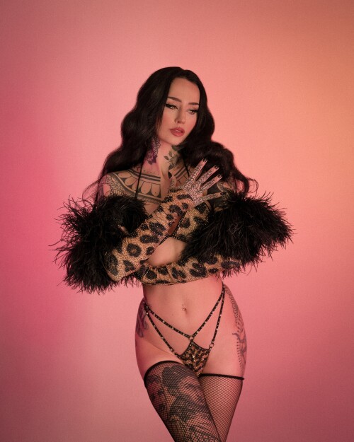 Emma Vauxdevil Nude Leaked Onlyfans Photo Emma Vauxdevil Nude Leaked Onlyfans Photo