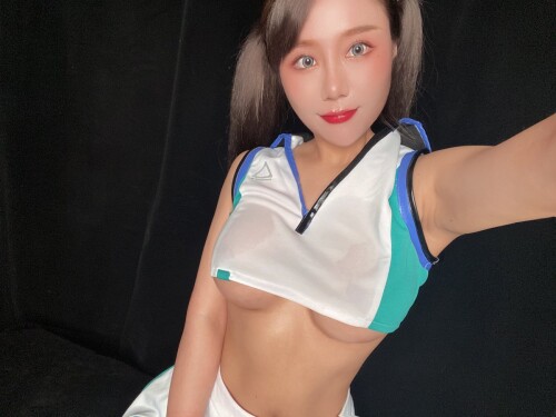 Uying / Yui ASMR Nude Leaked Onlyfans Photo Uying / Yui ASMR Nude Leaked Onlyfans Photo