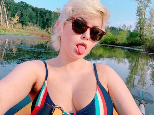 Ryden Armani / Caroline Mosley Nude Leaked Onlyfans Photo Ryden Armani / Caroline Mosley Nude Leaked Onlyfans Photo