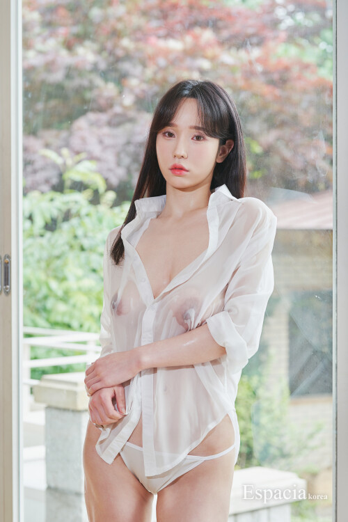 EHC-051-YUNHA-042.md.jpg