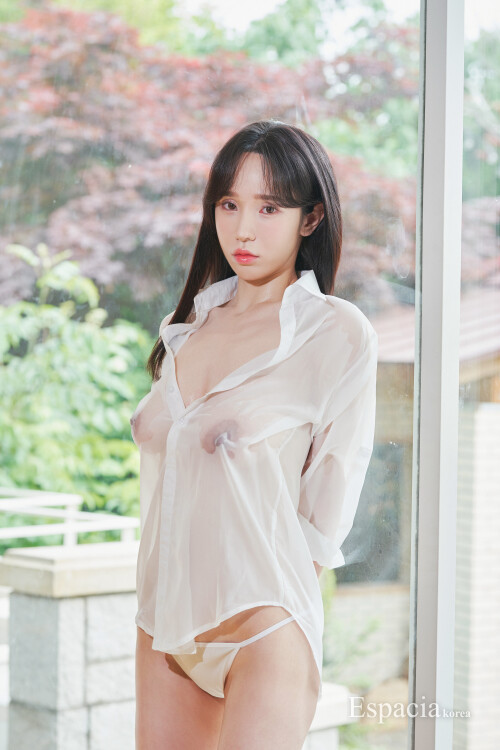 EHC-051-YUNHA-043.md.jpg