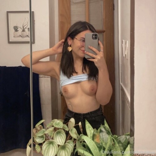 effycutiexx Nude Leaked Onlyfans Photo effycutiexx Nude Leaked Onlyfans Photo