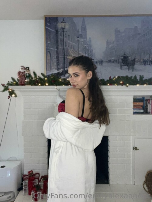 Emily Alexander Nude Leaked Onlyfans Photo Emily Alexander Nude Leaked Onlyfans Photo