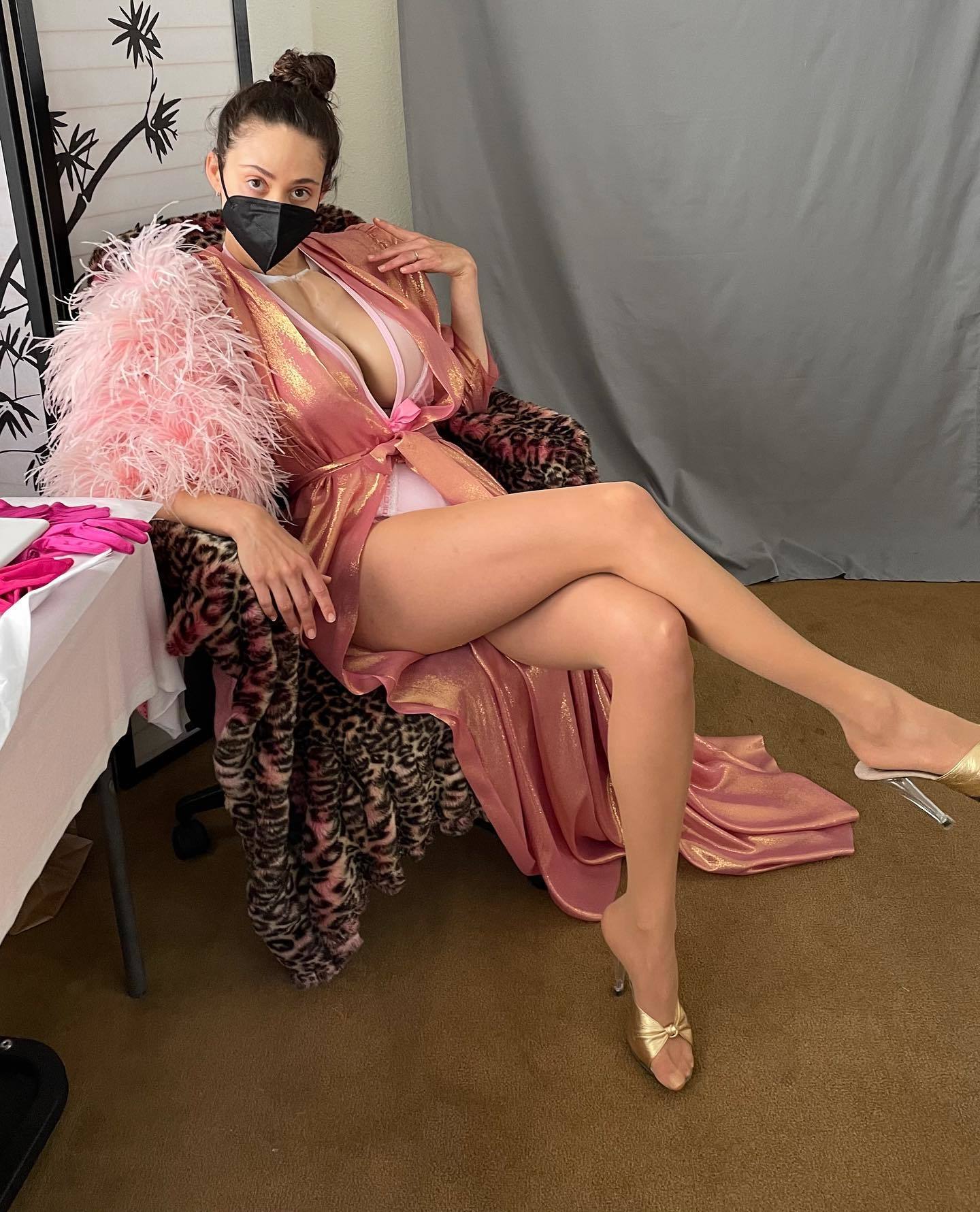 Emmy Rossum Leaked Photo 446115 - Fapello.su