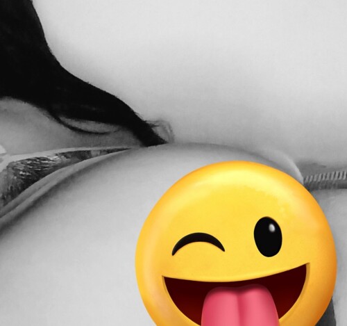 F0ZcDDuX0AAH-w29a593a6994255e35.md.jpg