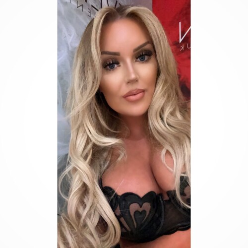AprilxGLA Nude Leaked Onlyfans Photo AprilxGLA Nude Leaked Onlyfans Photo