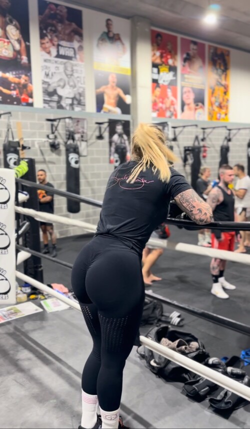 Ebanie Bridges Nude Leaked Onlyfans Photo