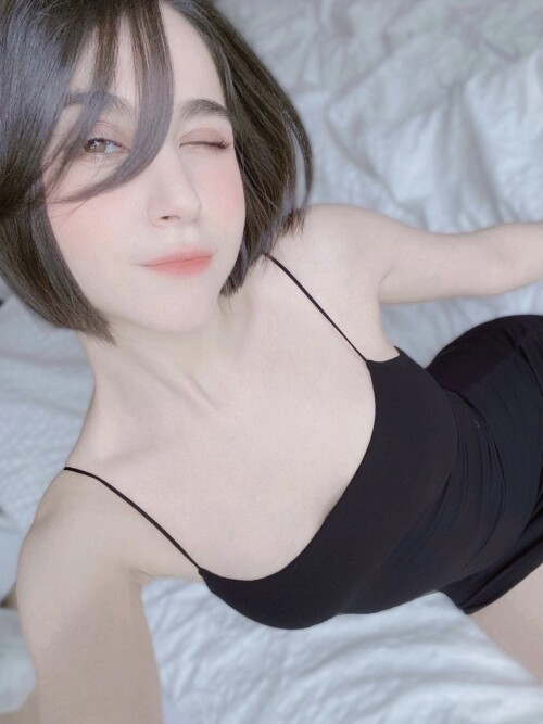 FBHhkt7VEBA0g4Aaed9dca7184c9ccb.md.jpg
