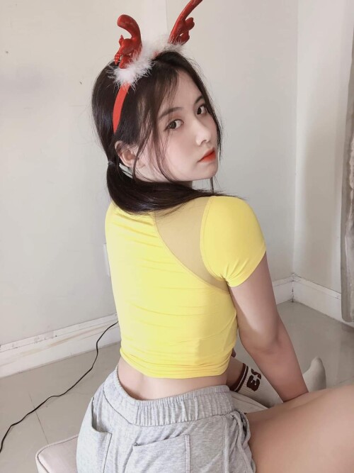 YiYi / Truong Kha Di / yiyitruong99 Nude Leaked Onlyfans Photo YiYi / Truong Kha Di / yiyitruong99 Nude Leaked Onlyfans Photo