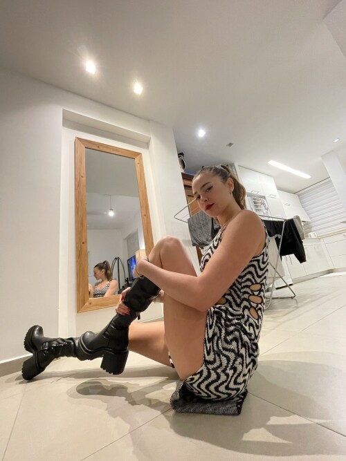 Yarden Lasry Nude Leaked Onlyfans Photo Yarden Lasry Nude Leaked Onlyfans Photo