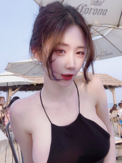 FY-LPJHakAEytlr.md.jpg