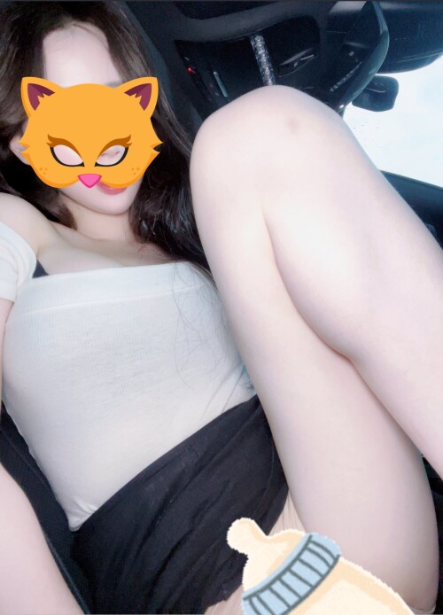 FY_Mt26akAA51sa.md.jpg