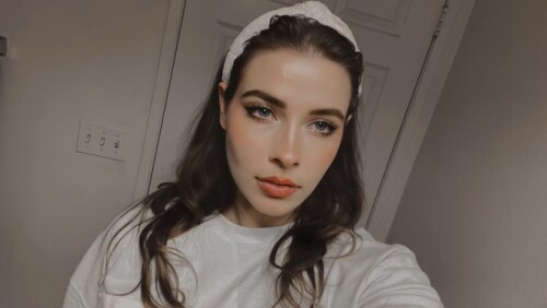 FYfJJ2wVsAE1Iq1.jpg