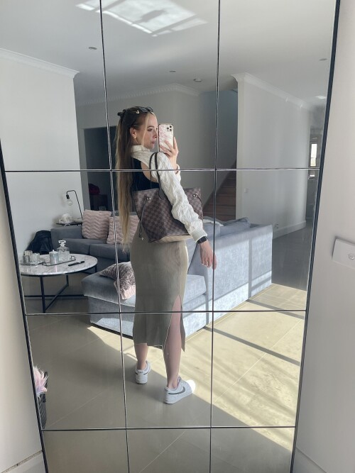 FZOHAh7aUAATdqEf0bdd6bbfee31c22.md.jpg