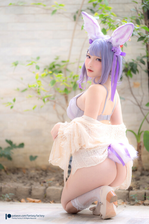 Fantasy-Factory---Purple-Bunny-6ec41fc53d04e8b40.jpg