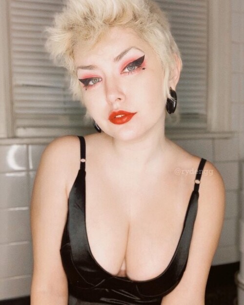 Ryden Armani / Caroline Mosley Nude Leaked Onlyfans Photo Ryden Armani / Caroline Mosley Nude Leaked Onlyfans Photo