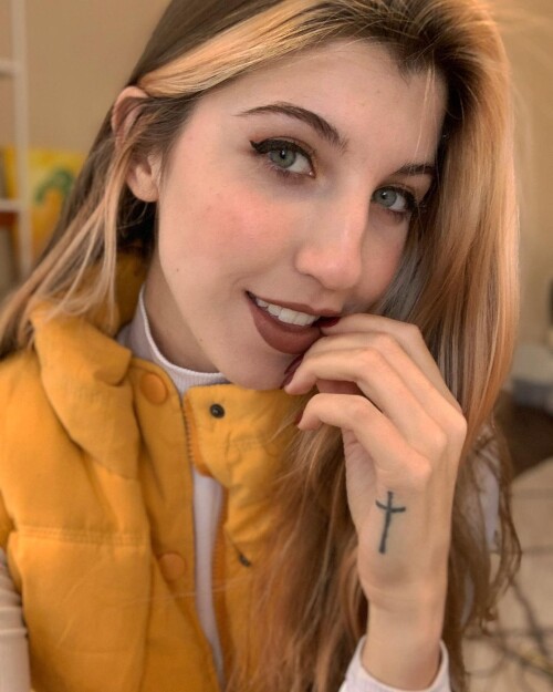 FrivolousFox41214.md.jpg