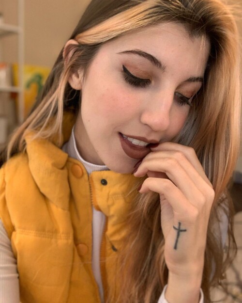 FrivolousFox523.md.jpg