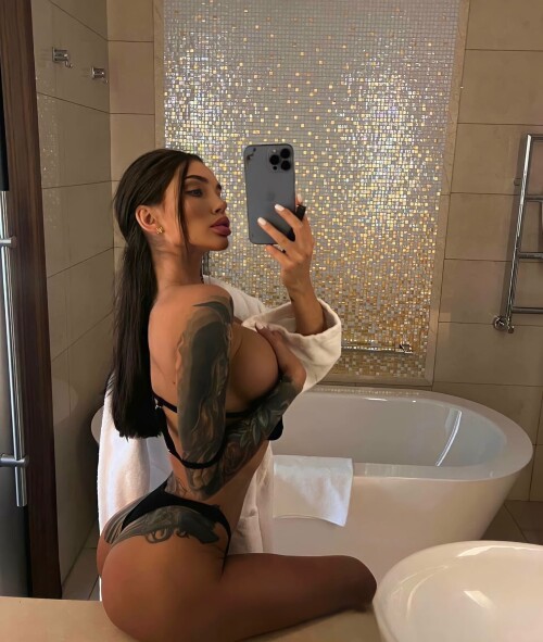 Nessa Orlova | rusmeganfox | nessamooore Nude Leaked Onlyfans Photo