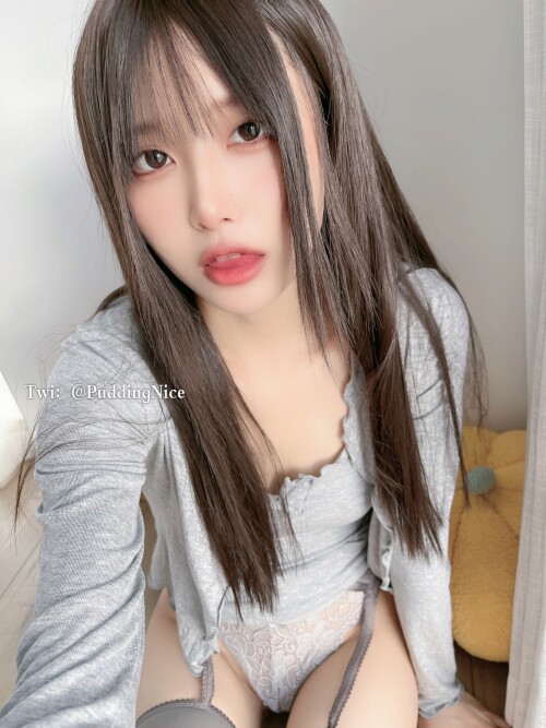 Grey-9.md.jpg