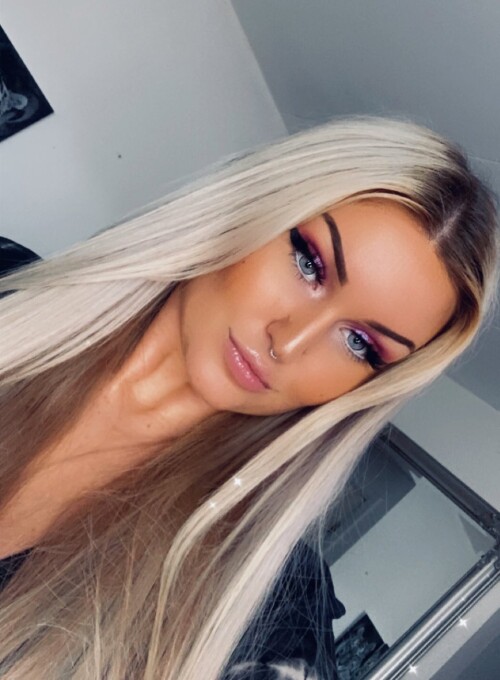 iScreamQueen Nude Leaked Onlyfans Photo