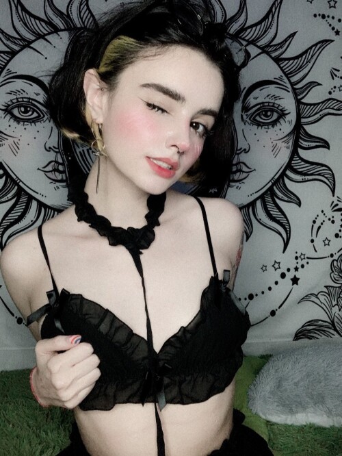 Loonassoftfeet Nude Leaked Onlyfans Photo Loonassoftfeet Nude Leaked Onlyfans Photo