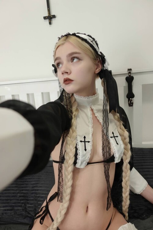 Allotrop (Allotropp, allotrop) Nude Leaked Onlyfans Photo