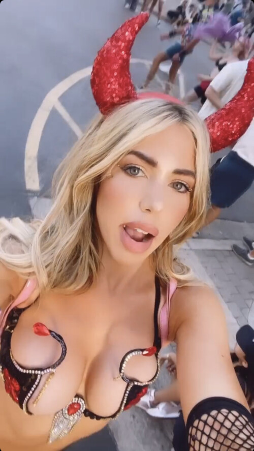 Emmy Corinne | Emmy Elliott | emmycorinne Nude Leaked Onlyfans Photo Emmy Corinne | Emmy Elliott | emmycorinne Nude Leaked Onlyfans Photo