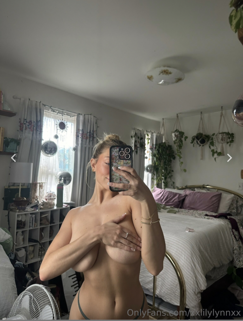 xxsarabrooksxx | sarabrooks444 | xxlilylynnxx Nude Leaked Onlyfans Photo xxsarabrooksxx | sarabrooks444 | xxlilylynnxx Nude Leaked Onlyfans Photo
