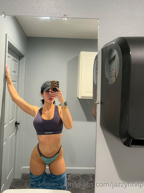 Jazmin Pineda (Jazzyfit) Nude Leaked Onlyfans Photo