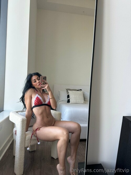 Jazmin Pineda (Jazzyfit) Nude Leaked Onlyfans Photo