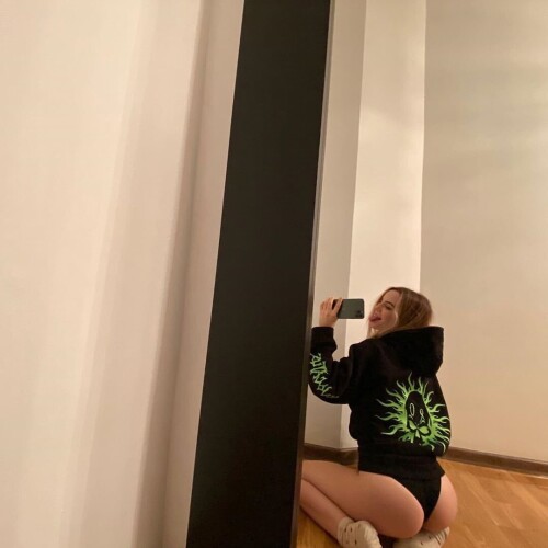 Maryana Ro Nude Leaked Onlyfans Photo