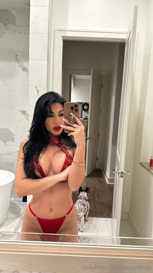 Jazmin Pineda (Jazzyfit) Nude Leaked Onlyfans Photo