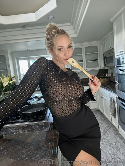 Sydney Maler Nude Leaked Onlyfans Photo Sydney Maler Nude Leaked Onlyfans Photo