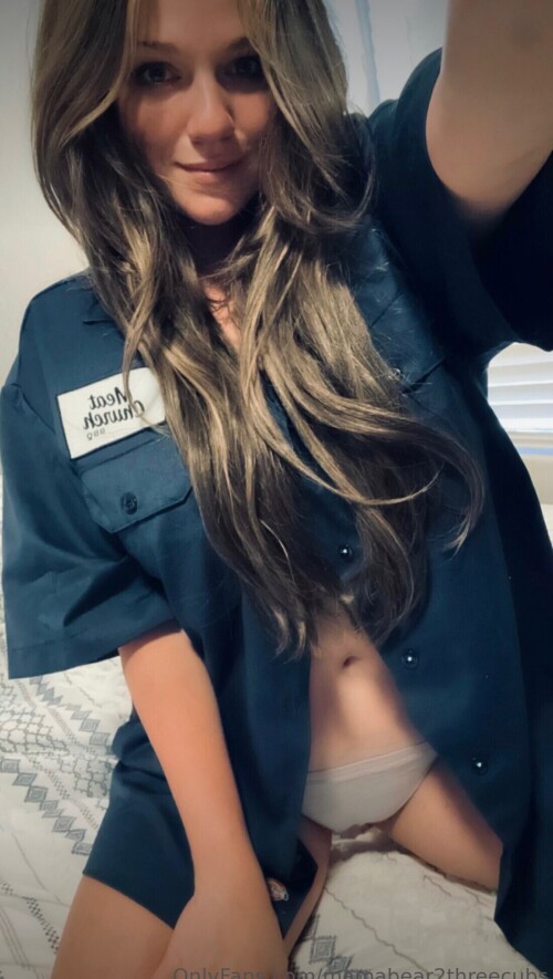 Mamabear2threecubs Nude Leaked Onlyfans Photo Mamabear2threecubs Nude Leaked Onlyfans Photo