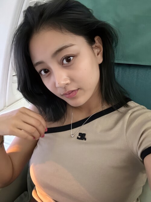 Jihyo1084efedd2e9f80c.md.jpg