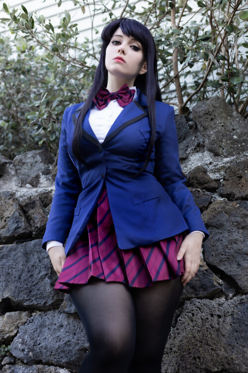 Komi-san_10c32659fce2475bbb.jpg
