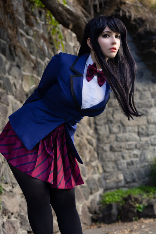 Komi-san_39800fd78982d6b4e.jpg