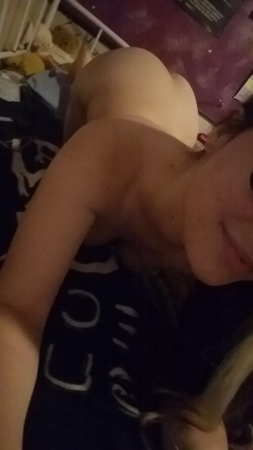 Kristeenahhbby-Nude-leaked-Twitch-Streamer-7726786906b0abd3d.jpg