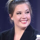Lindsay_Jones_by_Gage_Skidmorec35d95f2d1d55be5