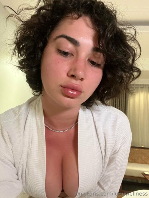 Liz | Lupuwellness Nude Leaked Onlyfans Photo