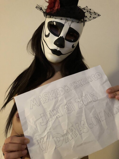 Maskedbabedared-daresgonewild-4.md.jpg