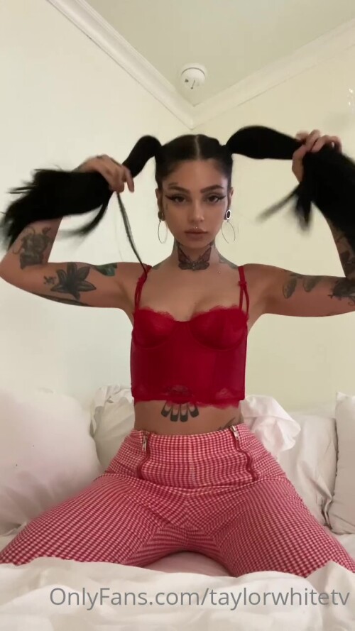 Taylor White | taylorwhitetv Nude Leaked Onlyfans Photo